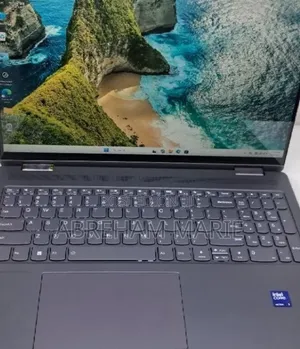 New Laptop Lenovo Yoga C740 16GB Intel Core Ultra 7 SSD 1T
