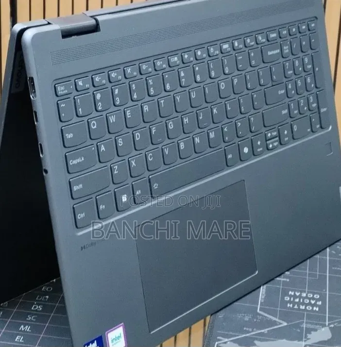 New Laptop Lenovo Yoga 7i 16GB Intel Core Ultra 7 SSD 1T