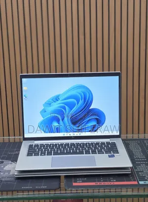 New Laptop HP EliteBook 840 16GB Intel Core i7 SSD 512GB
