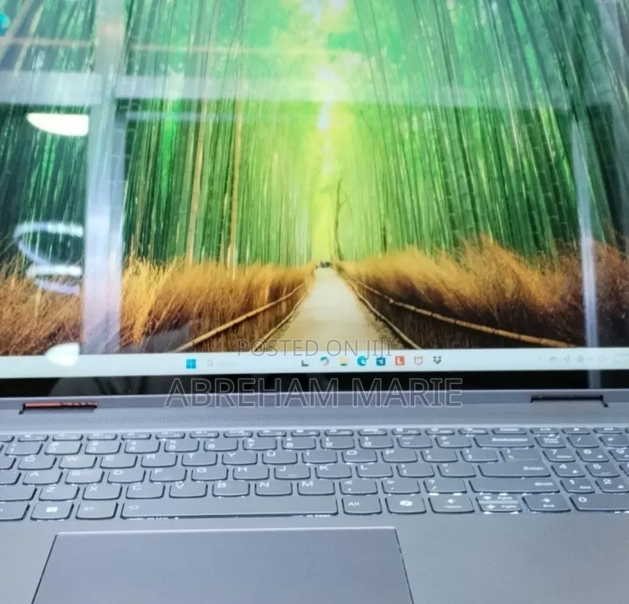 New Laptop Lenovo ThinkPad Yoga 16GB Intel Core Ultra 7 SSD 1T