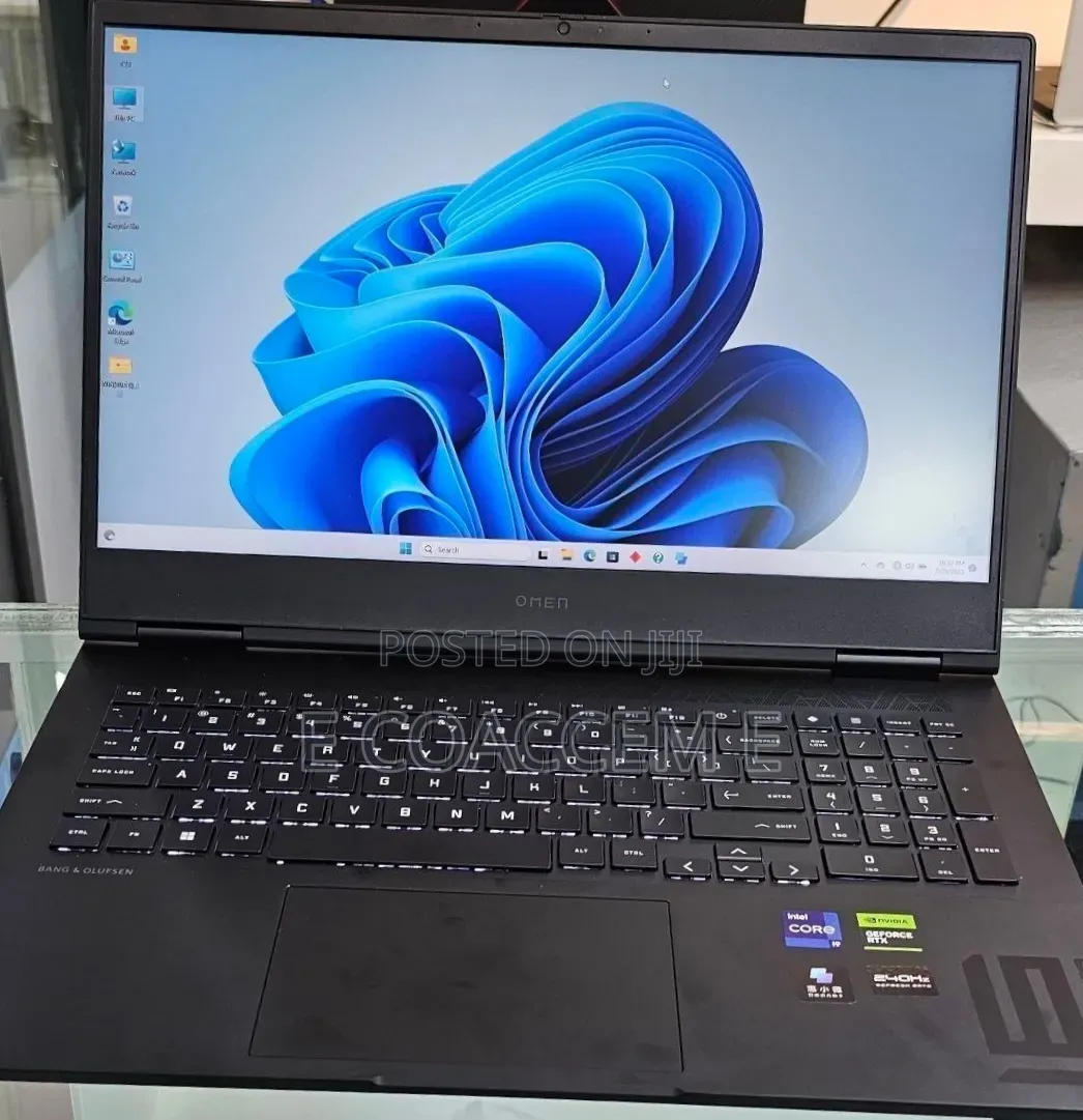 New Laptop HP 16GB Intel Core i9 SSD 1T