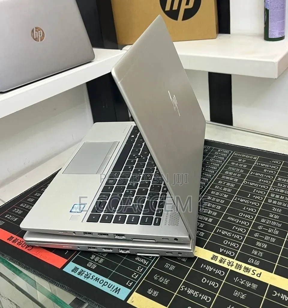 New Laptop HP 8GB Intel Core i5 SSD 512GB
