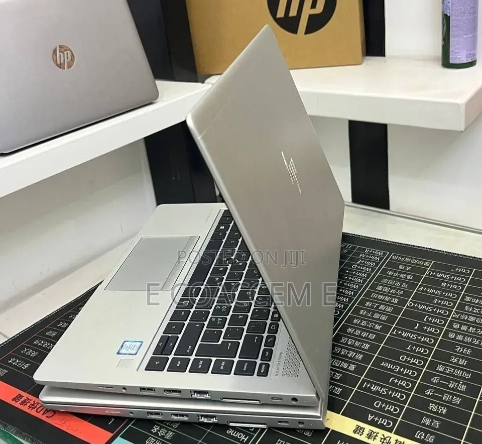 New Laptop HP 8GB Intel Core i5 SSD 512GB