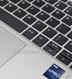 New Laptop HP EliteBook 830 G9 16GB Intel Core i5 SSD 512GB