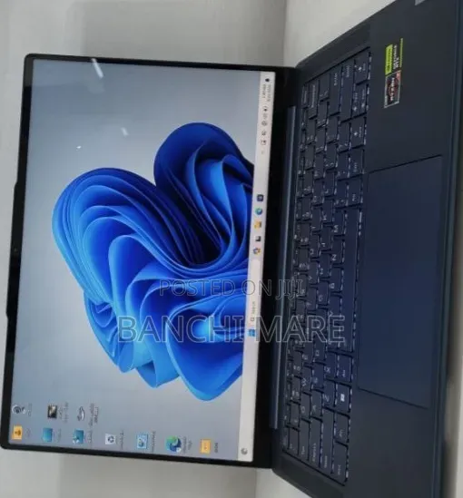 New Laptop Lenovo Yoga 7i 16GB AMD Ryzen 7 SSD 512GB
