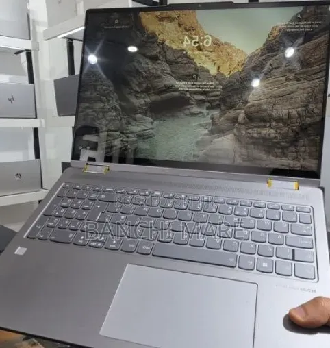 New Laptop Lenovo Yoga 7i 16GB AMD Ryzen 7 SSD 512GB