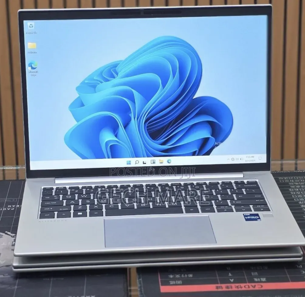 New Laptop HP EliteBook 840 G9 16GB Intel Core i7 SSD 512GB