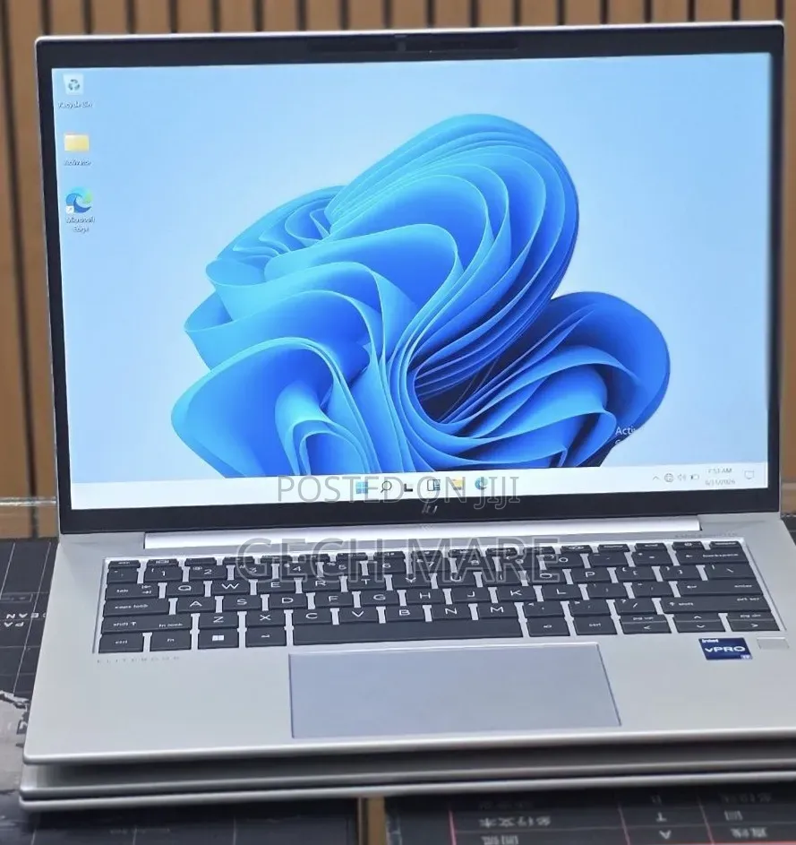 New Laptop HP EliteBook 840 G9 16GB Intel Core i7 SSD 512GB