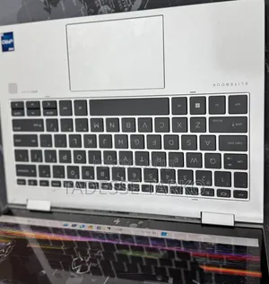 New Laptop HP EliteBook 830 16GB Intel Core i7 SSD 512GB
