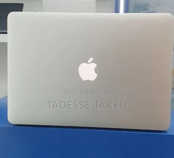 New Laptop Apple MacBook Air 2017 8GB Intel Core i7 SSD 128GB