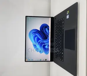 New Laptop Dell XPS 15 16GB Intel Core i7 SSD 512GB
