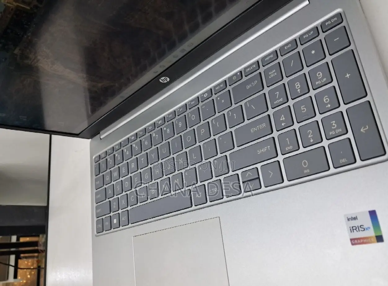 New Laptop HP 16GB Intel Core i5 SSD 1T
