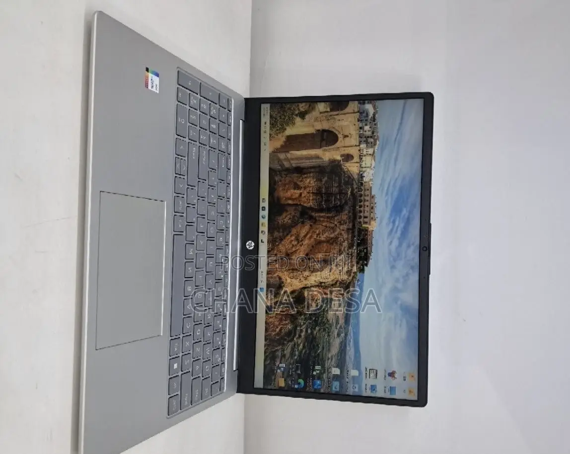 New Laptop HP 16GB Intel Core i5 SSD 1T