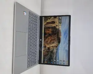New Laptop HP 16GB Intel Core i5 SSD 1T