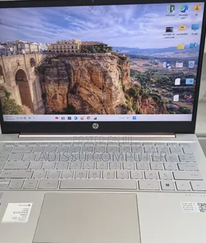 New Laptop HP Pavilion 14 16GB Intel Core i5 SSD 512GB