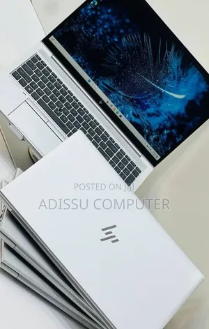 New Laptop HP EliteBook 840 G8 16GB Intel Core i7 SSD 512GB