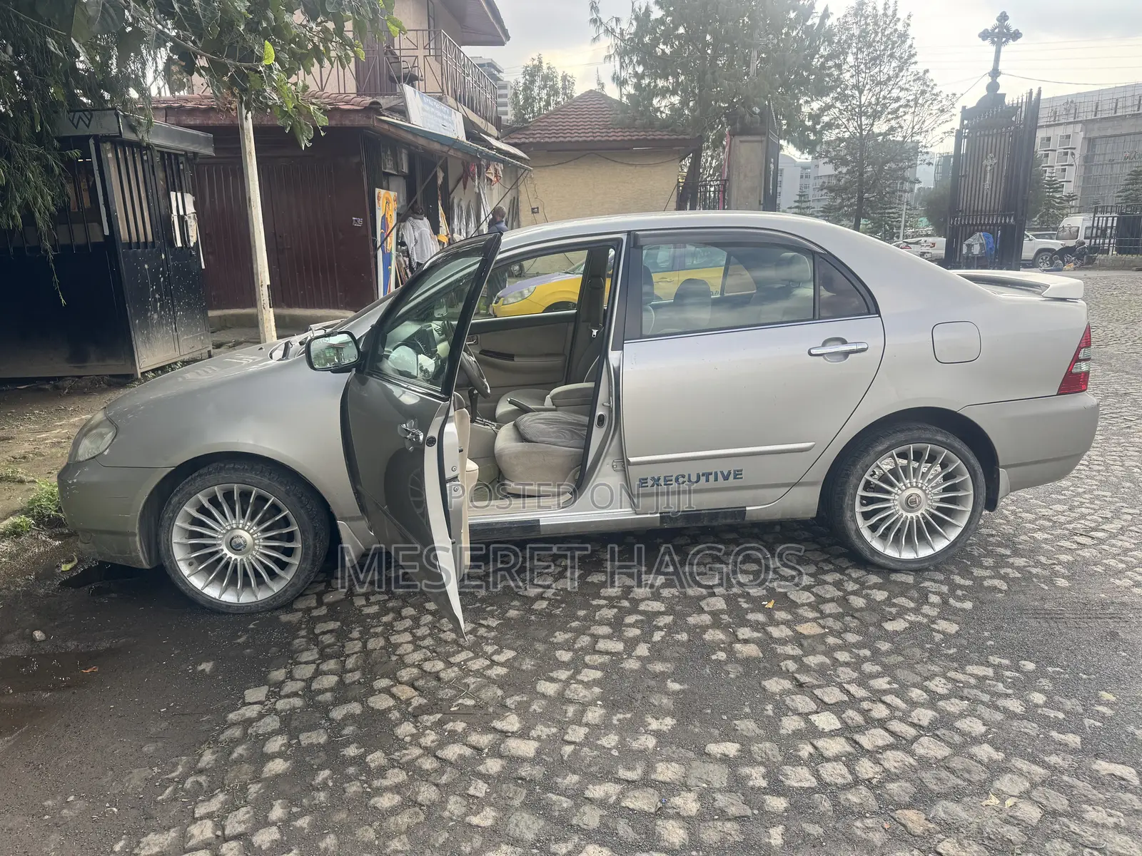Toyota Corolla Sedan 2003 Gold
