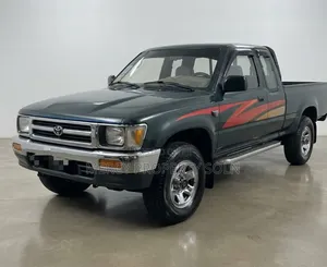 Toyota Hilux 1996 Green