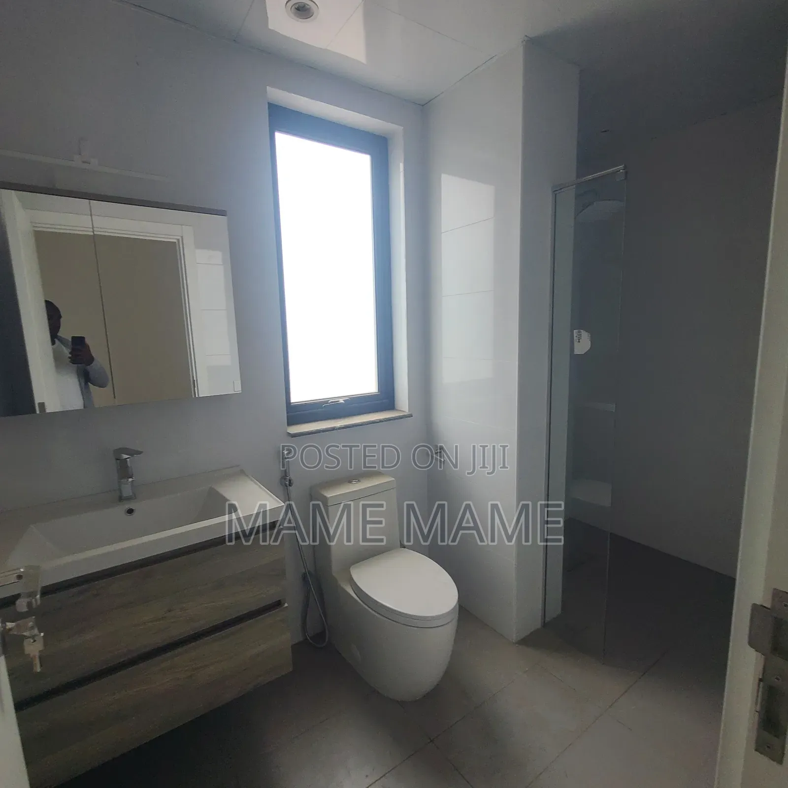 3bdrm Apartment in Addis Abeba, Bole for rent