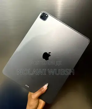 Apple iPad Pro 12.9 (2021) 256 GB Silver