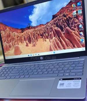 New Laptop HP EliteBook 750 G1 8GB AMD Ryzen 5 SSD 512GB