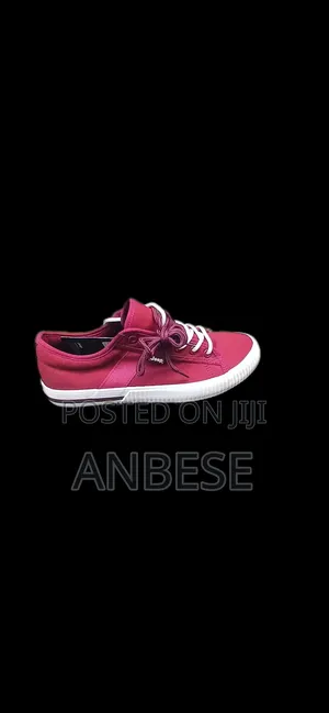 Jeep Burgundy Canvas