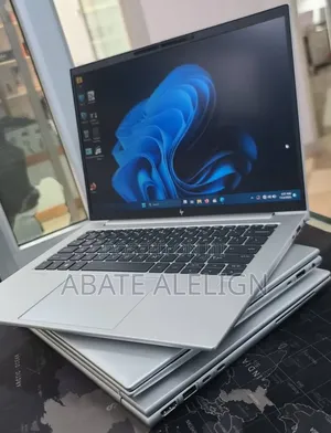 New Laptop HP EliteBook 840 G10 16GB Intel Core i7 SSD 512GB