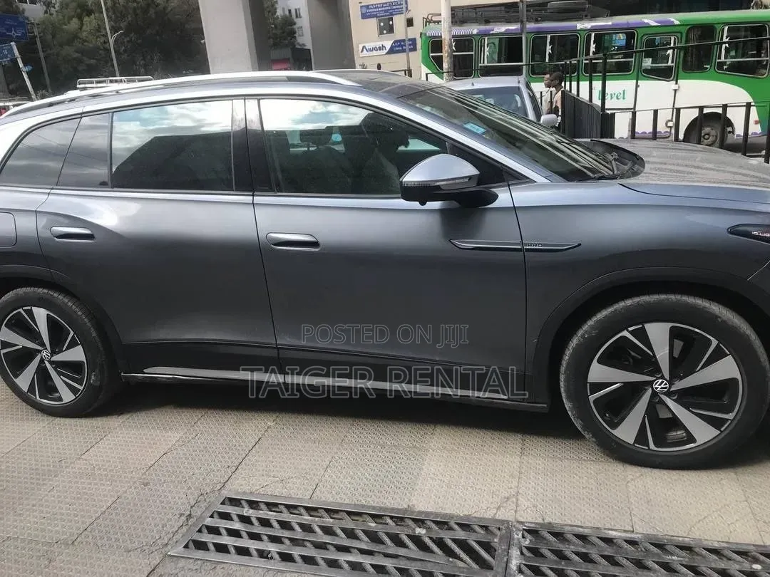 VW ID 6 Rent