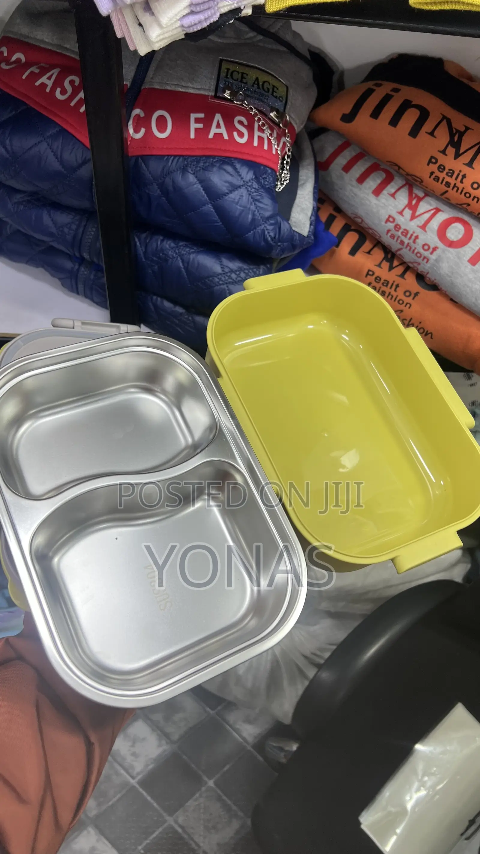 Stainless Steel Insulated Compartment Lunch Box With Bowl & Utensils