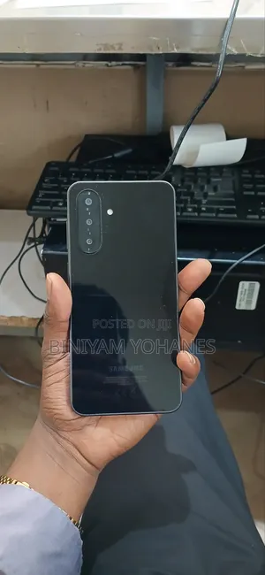 New Samsung Galaxy A25 256 GB Black