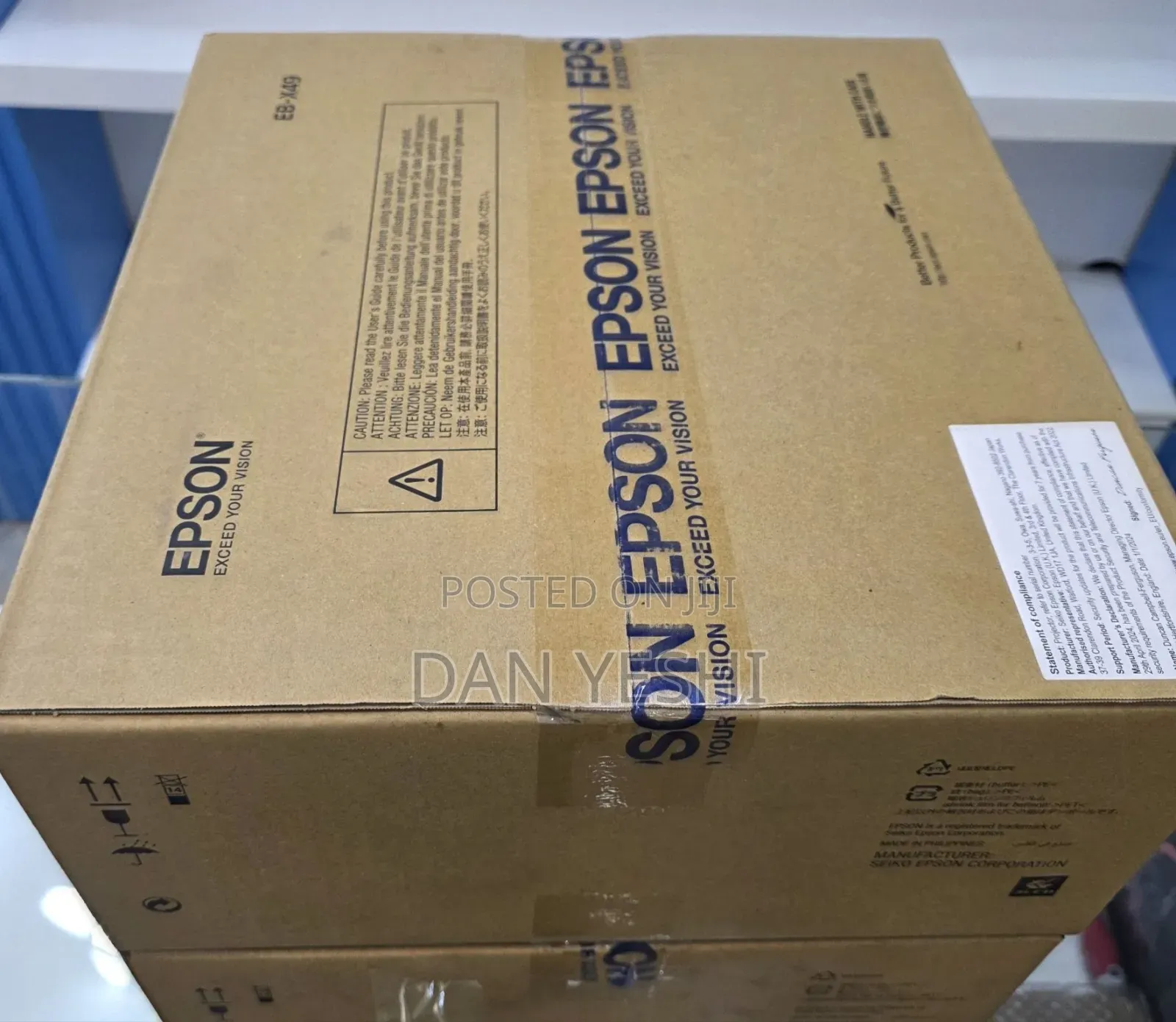 Brand New Epson Projector 
Model : EB-X49  
Technology: 3LCD