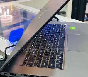 New Laptop HP ZBook 15 32GB Intel Core i9 SSD 512GB