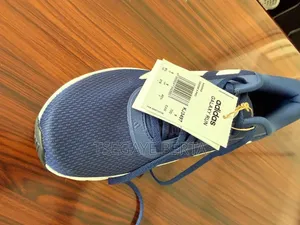 🔥 👟Brand New Original Adidas Shoes