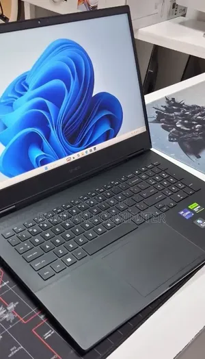 New Laptop HP Omen 16 16GB Intel Core i9 SSD 1T