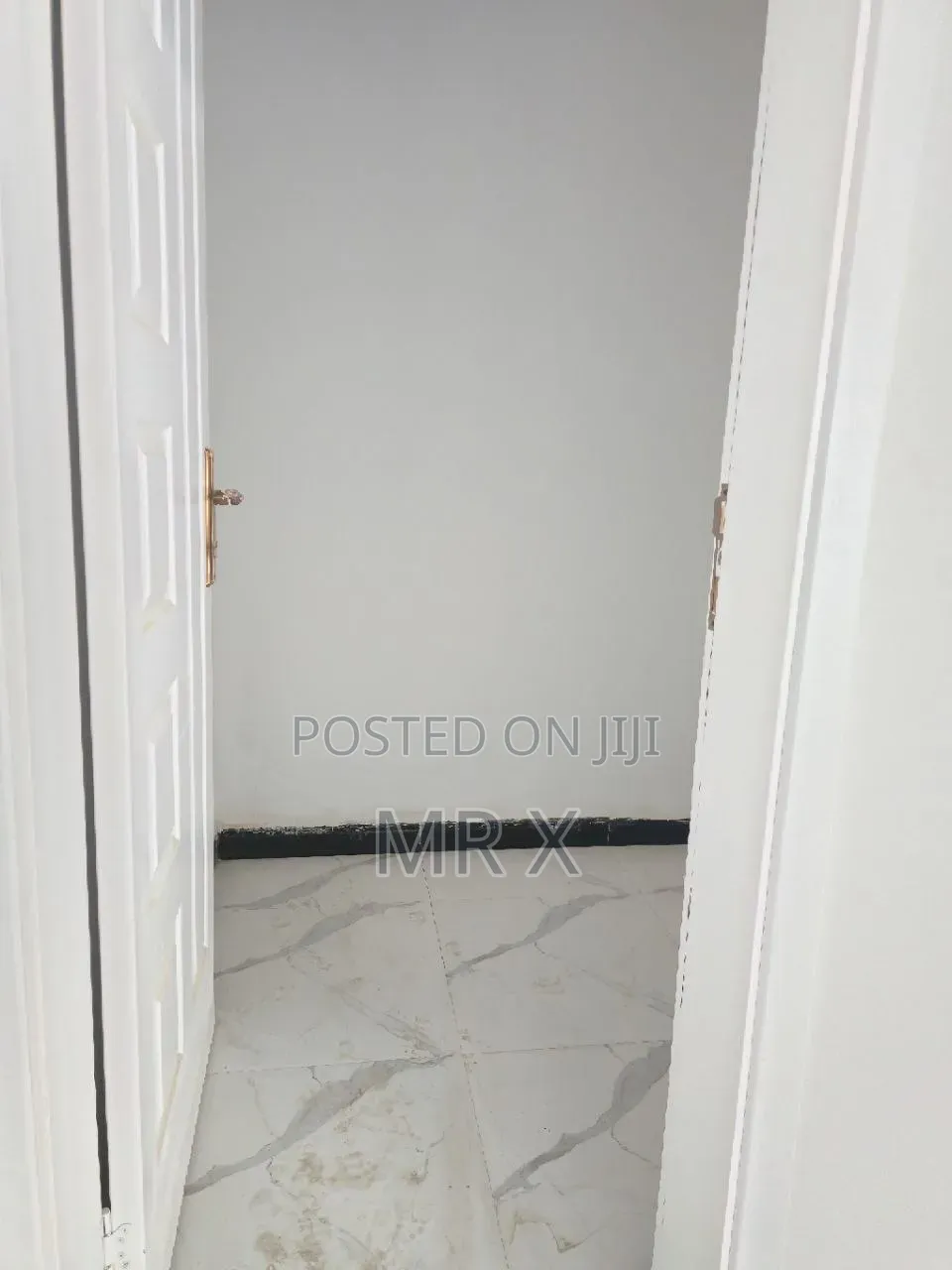 3bdrm Apartment in Arada for sale