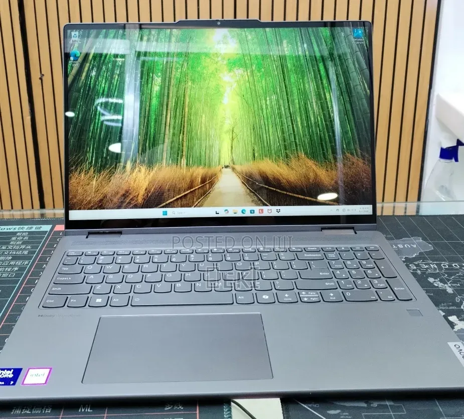 New Laptop Lenovo Yoga 7 15ITL5 16GB Intel Core Ultra 7 SSD 512GB