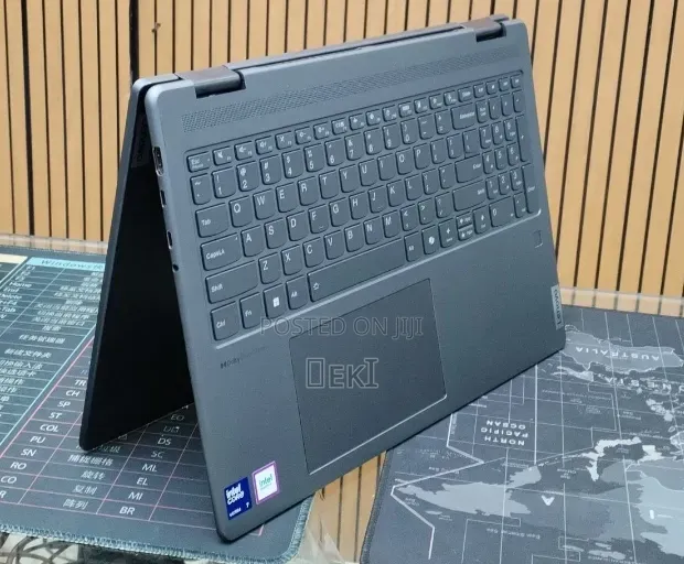 New Laptop Lenovo Yoga 7 15ITL5 16GB Intel Core Ultra 7 SSD 512GB