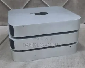 New Laptop Apple 6GB Intel Core i5 SSD 500GB
