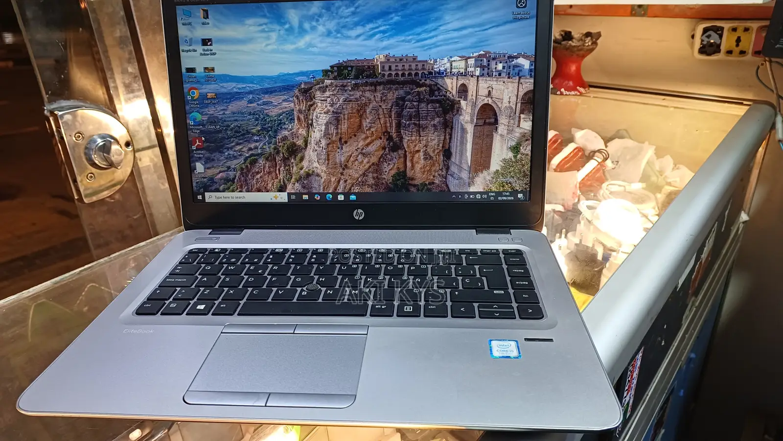 New Laptop HP EliteBook 840 8GB Intel Core i5 HDD 256GB