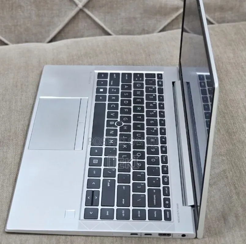 Laptop HP EliteBook 845 G8 16GB AMD Ryzen 7 SSD 512GB