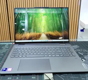 New Laptop Lenovo ThinkPad Yoga 16GB Intel Core Ultra 7 SSD 1T