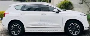 Hyundai Santa Fe 2022 White
