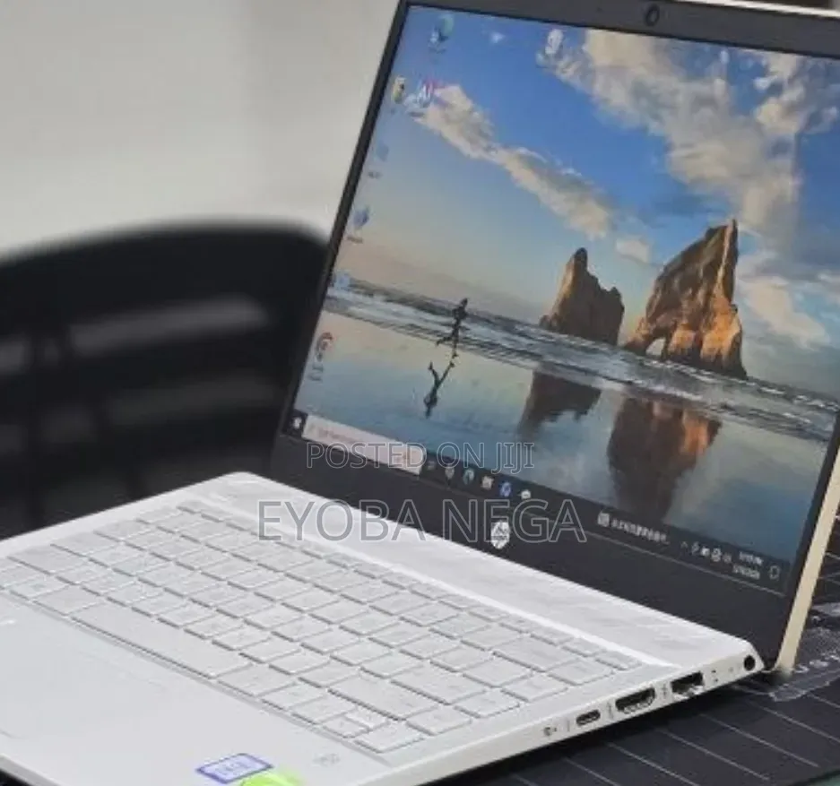 New Laptop HP Pavilion 14 16GB Intel Core i5 SSD 512GB