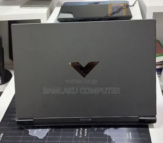 New Laptop HP Victus 16 16GB AMD Ryzen 7 SSD 512GB