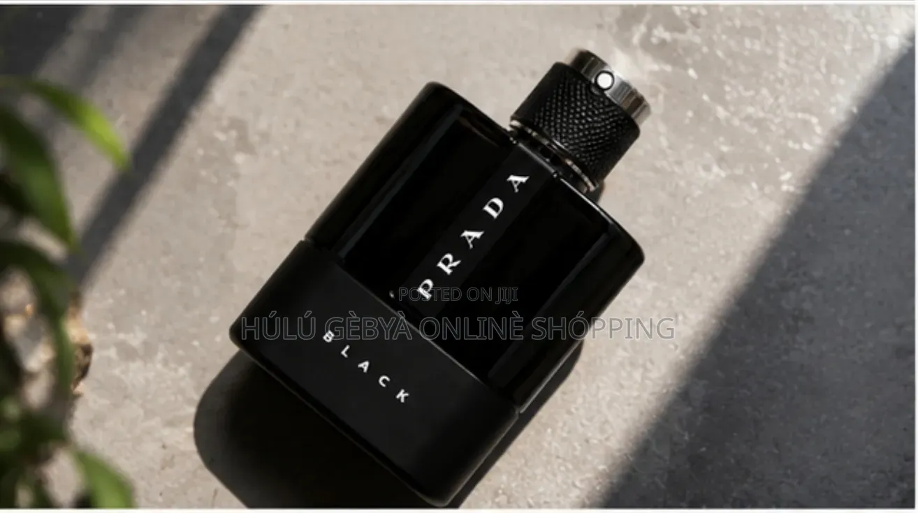 Prada Black Eau De Parfum