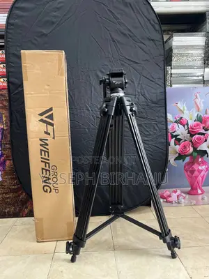 Heavy Duty Camera Tripod