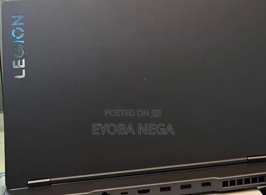 New Laptop Lenovo Legion 5 16GB AMD Ryzen 7 SSD 512GB