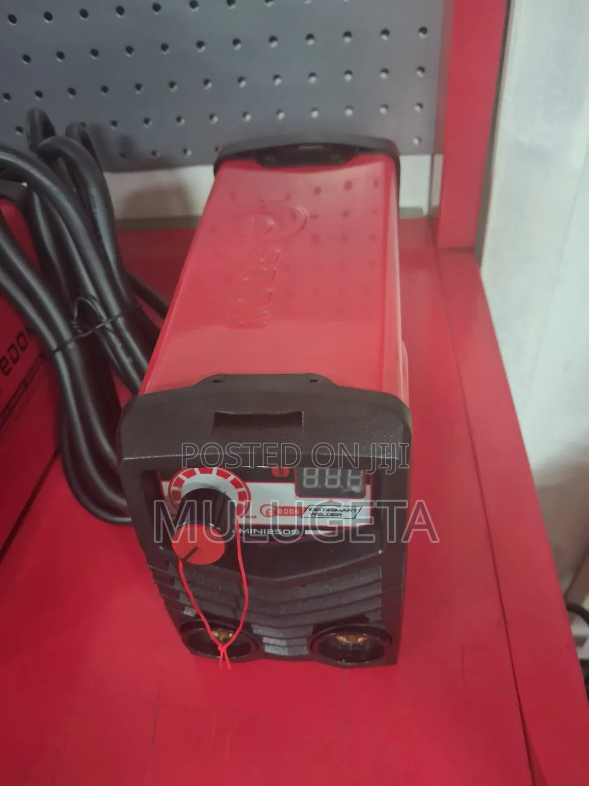 Min Welding 250 A
