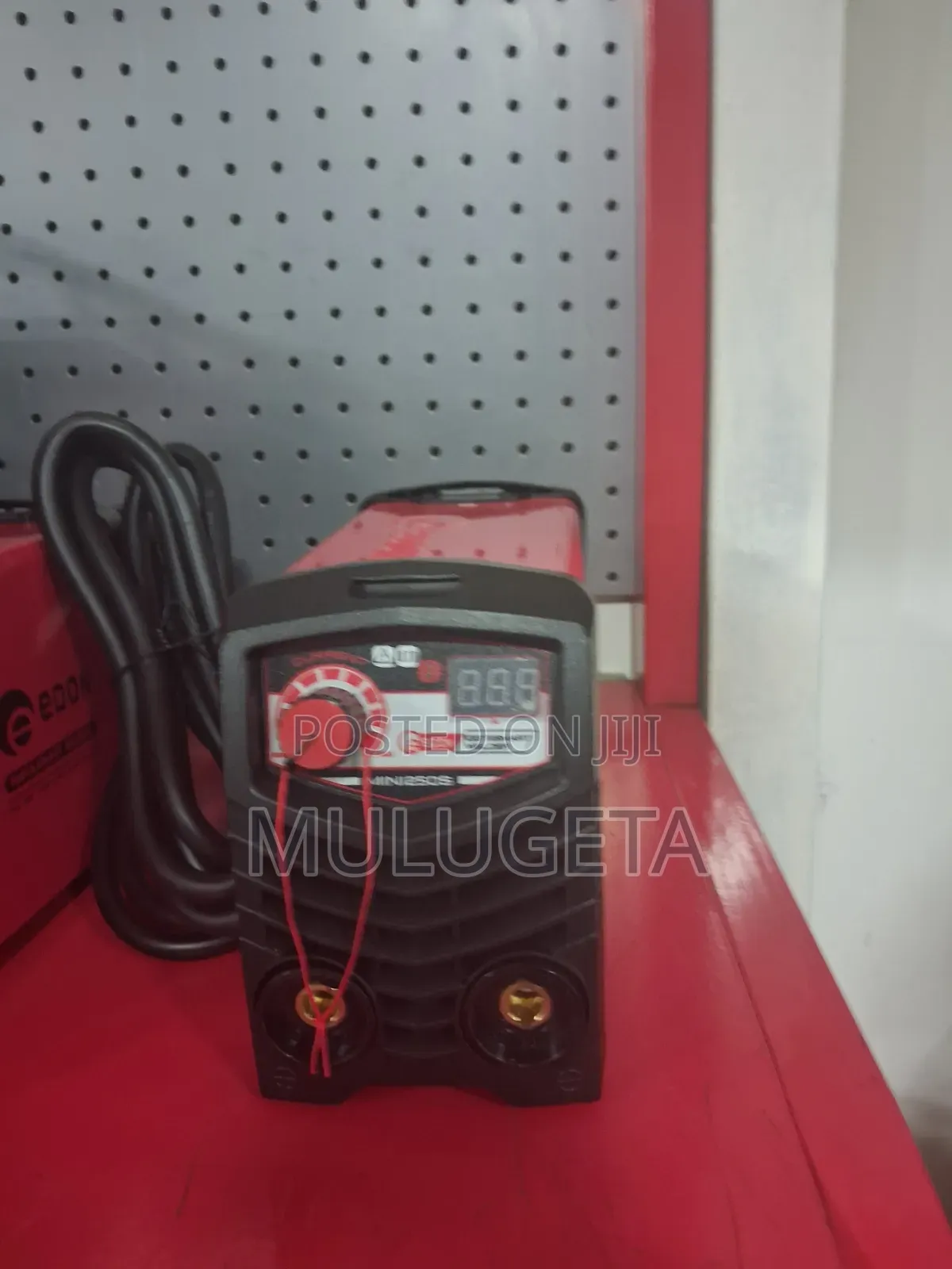 Min Welding 250 A