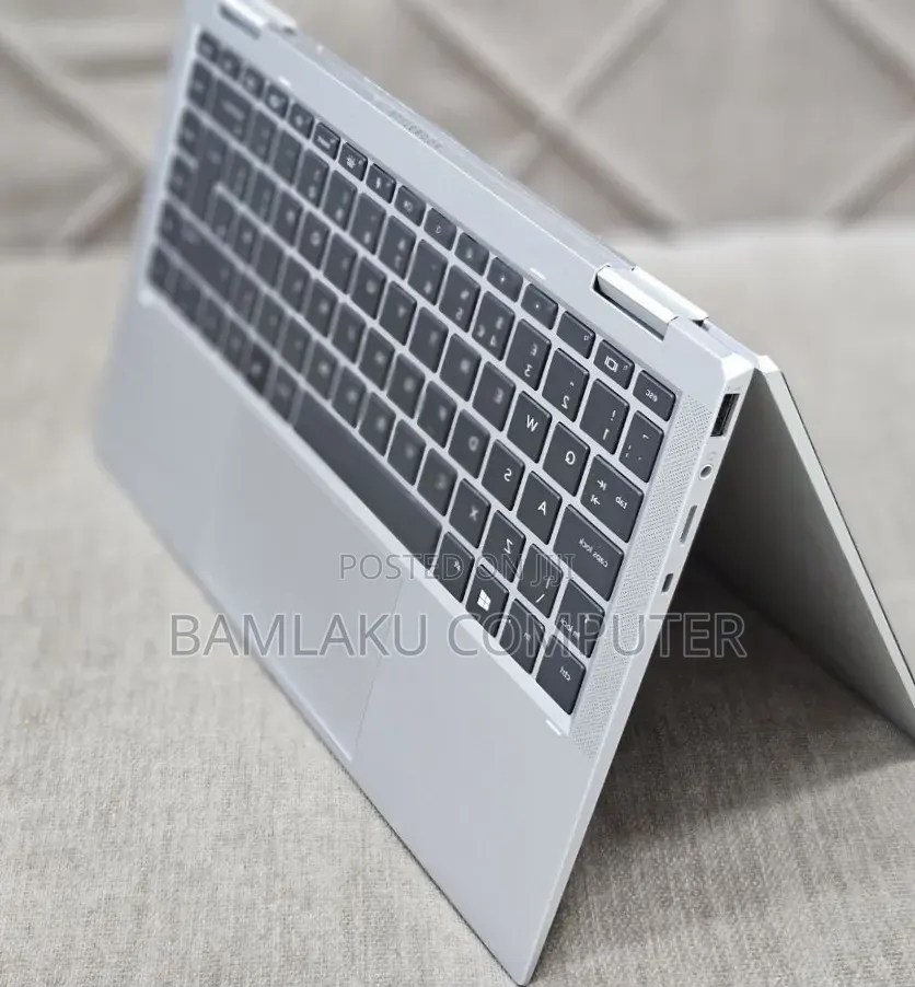 New Laptop HP EliteBook 1040 G8 32GB Intel Core i7 SSD 512GB